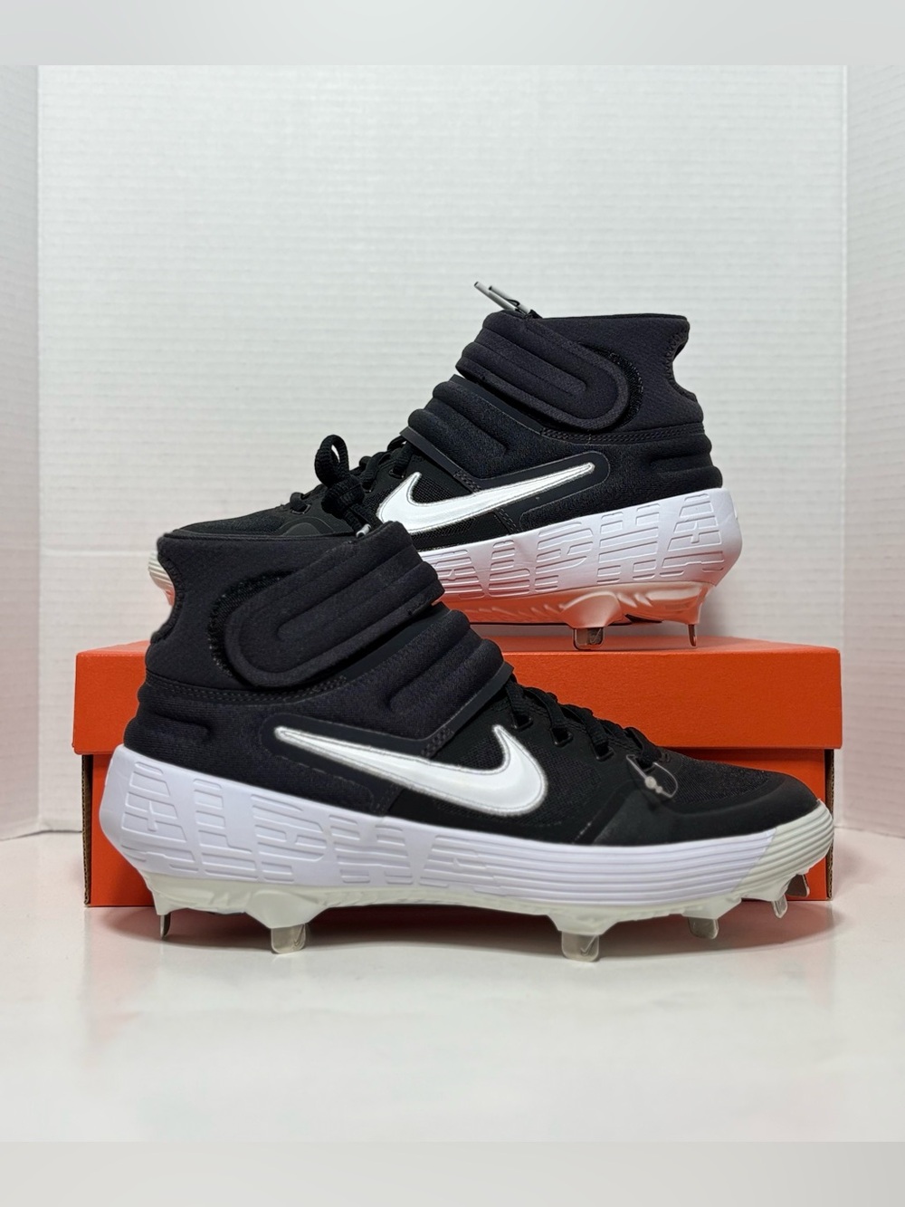 Nike Alpha Huarache Elite 2 Mid Men’s Metal Baseball Cleats AJ6874-001